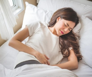 Nữ sinh bật khóc vì mắc ung thư ở tuổi 22: Bác sĩ nói dùng loại hạt này mỗi ngày là tự 'đầu độc' cơ thể