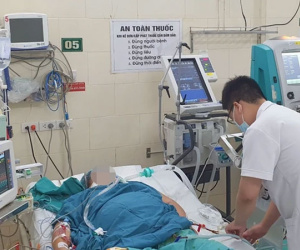 Thanh niên 25 tuổi ở Hà Nội suy gan nặng, tiểu cầu tụt nhanh sau 5 ngày sốt cao, bác sĩ cảnh báo căn bệnh đang vào mùa