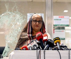 Quân đội Bangladesh 'cho thủ tướng 45 phút để rời khỏi đất nước'