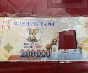 Từ vụ rao bán tiền giả, giao tiền âm phủ: Biết tiền giả nhưng vẫn đặt mua sẽ bị xử lý ra sao?