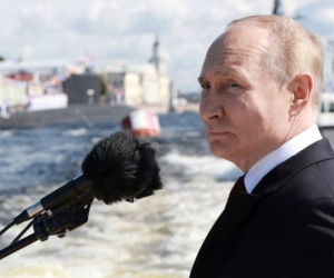 Tổng thống Putin gửi thông điệp đặc biệt cho lãnh tụ tối cao Iran?
