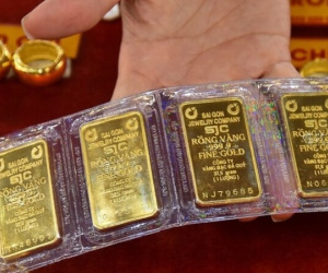 Giá vàng SJC bất ngờ giảm mạnh