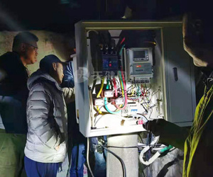 Nhận hóa đơn dùng hết 9.000 kWh điện/tháng, cao gấp 30 lần bình thường, người đàn ông nhờ thợ điện kiểm tra thì phát hiện sự thật khó tin