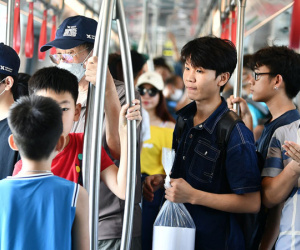 Metro Nhổn - ga Hà Nội đón hơn 100 nghìn lượt khách/ngày, người dân cần lưu ý gì?