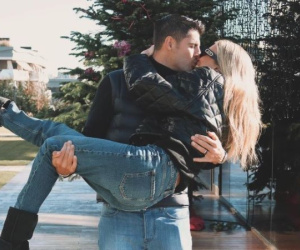 Morata và vợ đẹp quá ngọt ngào, thông báo bỏ nhau gây chấn động