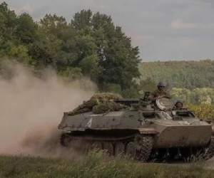 Cả Nga và Ukraine có động thái mới ở gần tiền tuyến, lực lượng 'thần tốc' của Ukraine bất ngờ lộ diện
