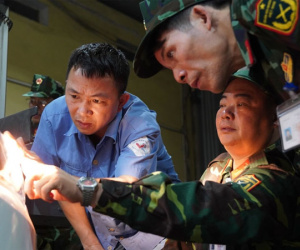 Có tỉnh sẽ không còn trung tâm đăng kiểm hoạt động, Bộ Quốc Phòng, Bộ Công an 'lên dây cót' chi viện