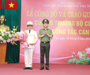 Trao quyết định bổ nhiệm Thiếu tướng Đinh Văn Nơi giữ chức vụ Cục trưởng A03