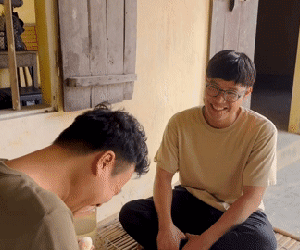 'Cười đau bụng' với hình ảnh, clip không có trên sóng của 'Vui lên nào anh em ơi'