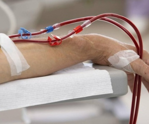Người đàn ông Hà Nội suy thận ở tuổi 34: 'Giá như đi khám sớm thì đã không phải chạy thận suốt đời'
