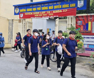 Diễn biến mới vụ con bị 'dừng đào tạo' vì bố thắc mắc chương trình học: Ngậm ngùi chuyển trường cho con