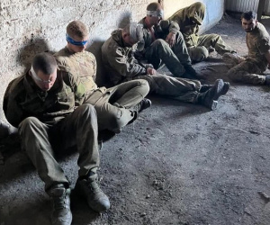 NW: Ukraine bắt sống 102 lính Nga - Ông Putin cử 'đặc phái viên' đến Kursk truy cứu loạt chỉ huy cấp cao