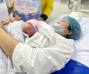 Lao động nữ sinh con được tăng trợ cấp thai sản