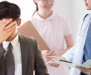Tự tử vì phát hiện vợ là y tá đang ngoại tình với bác sĩ đồng nghiệp