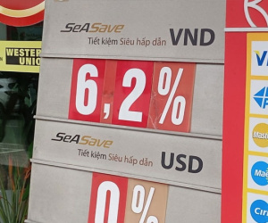 Lãi suất huy động trên 6% tại các ngân hàng bất ngờ 'rơi rụng' dần