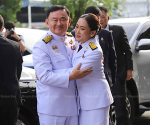 Ông Thaksin sẵn sàng cố vấn giúp con gái vượt qua thách thức