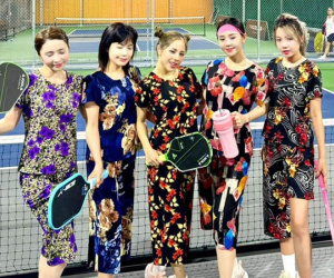Mặc quần áo như các bà, các mẹ đi chơi Pickleball, Quỳnh Kool, Quỳnh Nga bị chê thách thức dư luận
