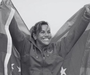 Nhiều ngày không thấy nữ VĐV Olympic ra ngoài, cảnh sát ập vào phát hiện sự thật đau lòng