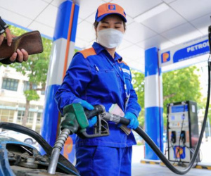 Giá xăng ngày mai sẽ quay đầu giảm?