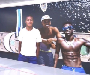 Mbappe đi chơi du thuyền với Vinicius, Rodrygo giữa kiện tụng PSG