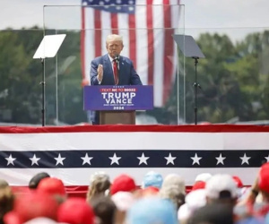 Một người bị bắt vào ngày ông Trump vận động tranh cử ngoài trời