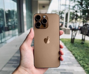Hình ảnh iPhone 16 Pro với màu "titan sa mạc" mới, khác xa màu vàng mà chúng ta tưởng tượng!