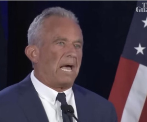 Bầu cử tổng thống Mỹ: Ứng viên 'nặng ký' dừng tranh cử, ủng hộ ông Trump