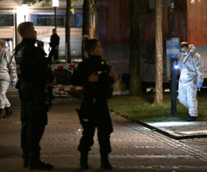 IS nhận trách nhiệm vụ đâm dao chết người khiến nước Đức rúng động, Berlin bắt kẻ tình nghi