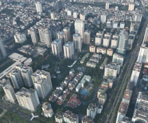 Một công ty địa ốc tại quận 7 báo lãi bán niên tăng đột biến, gấp hơn 100 lần cả năm ngoái