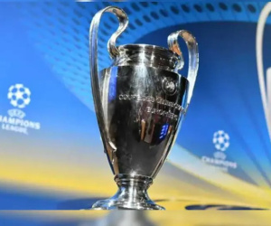 Bốc thăm Champions League: Ronaldo bấm nút, thể thức độc lạ tạo ra nhiều lịch đấu khó lường