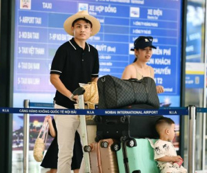 Vé máy bay dịp lễ 2/9: Có chặng hết nhẵn, chặng giá cao chót vót