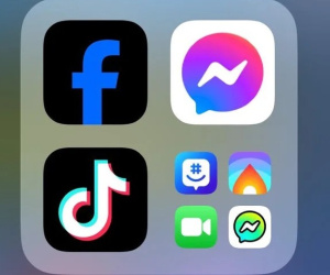 Biểu tượng Facebook trên iPhone bỗng dưng 'đen xì': Meta chính thức đưa ra lời giải thích