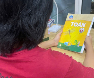 Bố mẹ ly hôn, tranh giành con khiến nữ sinh lớp 6 'thất học' 1 năm: Hội đồng nhân dân TP.HCM vào cuộc