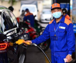 Giá xăng giảm tiếp sau nghỉ lễ, về mức thấp nhất năm?