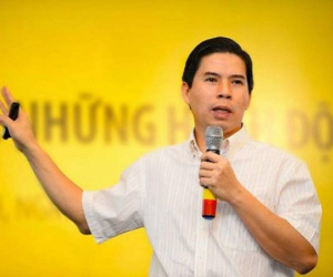 ‘Sếp lớn’ Thế giới Di động bán mạnh cổ phiếu MWG