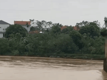 Hiện trường vụ sập cầu Phong Châu ở Phú Thọ