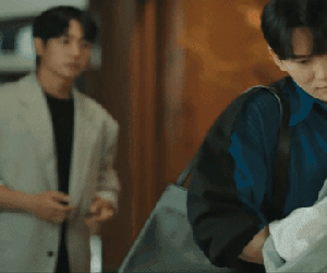 Love Next Door tập 8: Jung Hae In và Jung So Min bùng nổ chemistry, cảnh cuối khiến ai cũng sốc