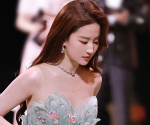 Lưu Diệc Phi chịu uất ức