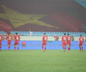 'Tuyển Việt Nam lạc nhịp dưới thời HLV Kim Sang Sik'