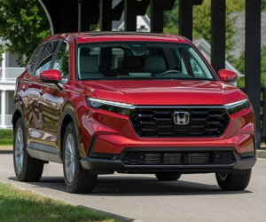 Doanh số xe máy và ôtô Honda giảm mạnh trong tháng 8/2024