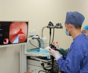 Chàng trai 22 tuổi đã mắc ung thư dạ dày giai đoạn cuối, òa khóc vì nhận ra tất cả là do kiểu ăn uống của mình