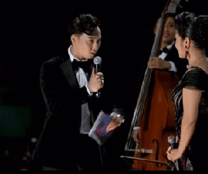 MC Thành Trung kém duyên với Mỹ Linh trên sóng trực tiếp Miss Universe Vietnam 2024