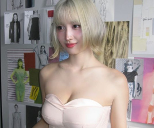 3 giây 'gây mê' cõi mạng của búp bê Kpop