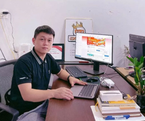 'Check var' sao kê hot girl, quản lý Top Comments bị đe doạ