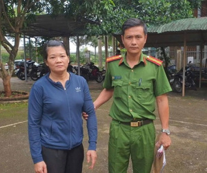 Một phụ nữ chiếm đoạt hơn 300 tờ vé số của người mù vì... nằm mơ trúng số