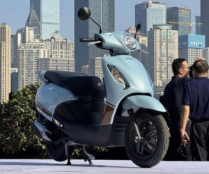 Honda Spacy huyền thoại hồi sinh, 'uống' chỉ 1,87 lít xăng/100 km
