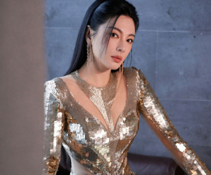 Mỹ nhân khiến giới giải trí Trung Quốc chao đảo