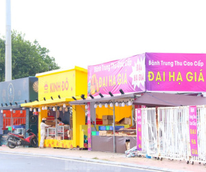 Hà Nội: Bánh trung thu đại hạ giá vẫn ế