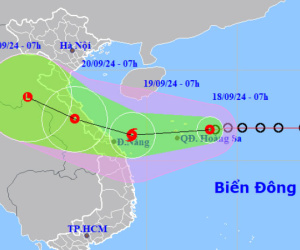 Vì sao chưa chính thức hình thành bão số 4 mà miền Trung đã mưa to?