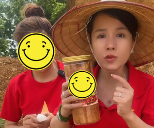 Bà Nhân Vlog ngồi ăn uống nhồm nhoàm quảng cáo bán hàng giữa điểm làm từ thiện bị chỉ trích dữ dội